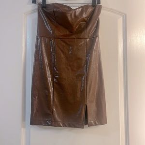 Dark brown faux leather mini dress. Size : medium by forever 21
